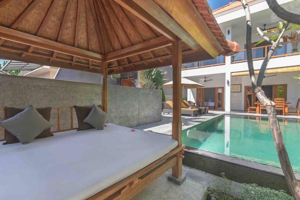 Villa Royal Singaraja  Ngoại thất bức ảnh